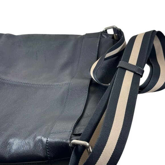 Coach Charles Sport Midnight Blue Leather Messenger Bag in MINT Condition - Picture 8 of 13